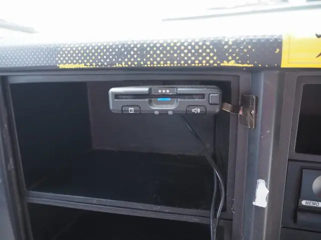 いすゞ エルフ SKG-NPR85AR(2WD)の写真46