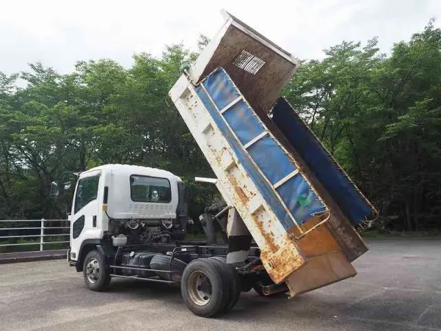 いすゞ フォワード TKG-FRR90S1(2WD)の写真11