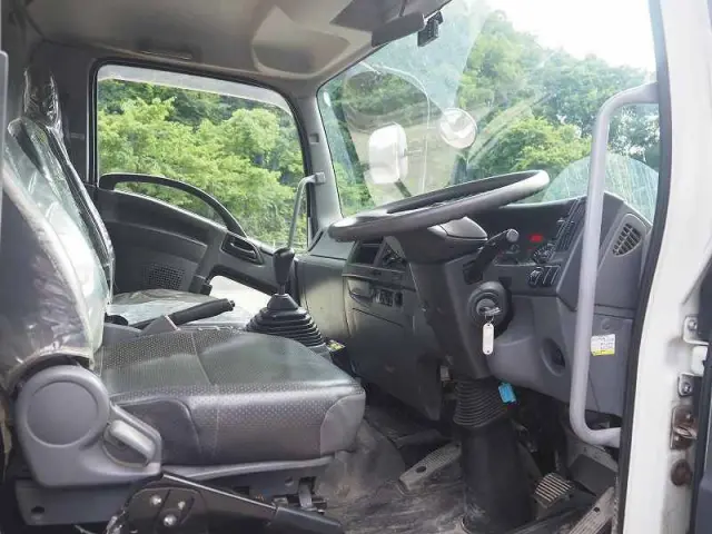 いすゞ フォワード TKG-FRR90S1(2WD)の写真46