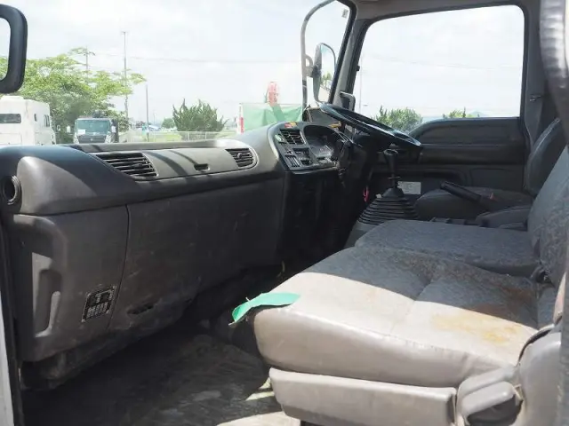 いすゞ フォワード PB-FRR35K3S(2WD)の写真41