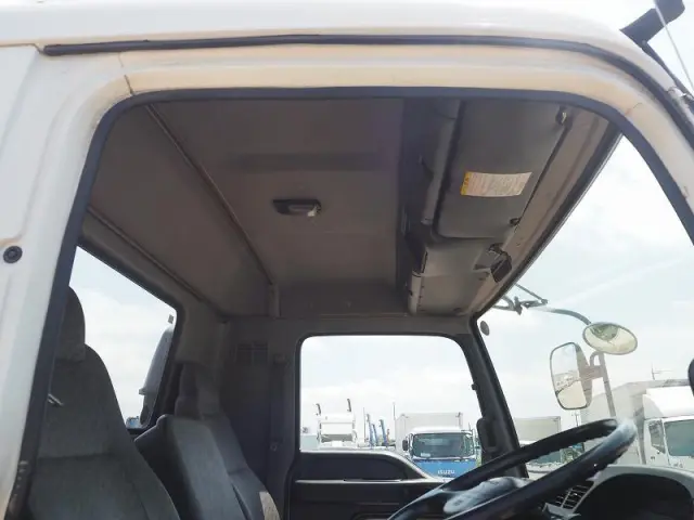 いすゞ フォワード PB-FRR35K3S(2WD)の写真46