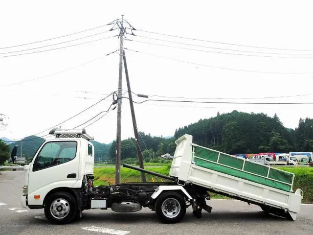 日野 デュトロ TKG-XZU620T(2WD)の写真2