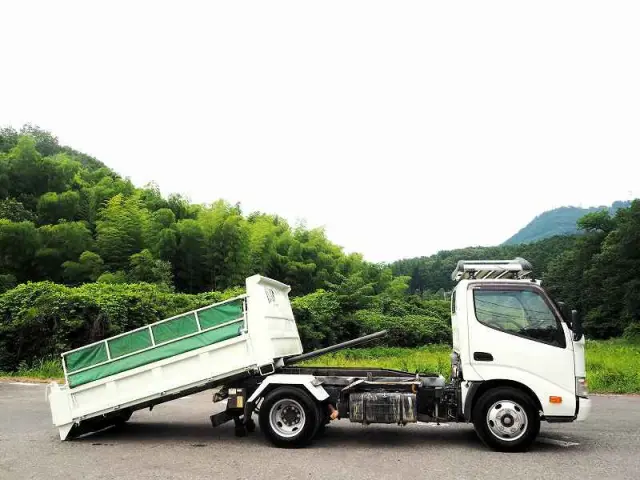 日野 デュトロ TKG-XZU620T(2WD)の写真6