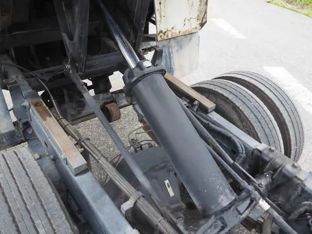 日野 デュトロ TKG-XZU620T(2WD)の写真31