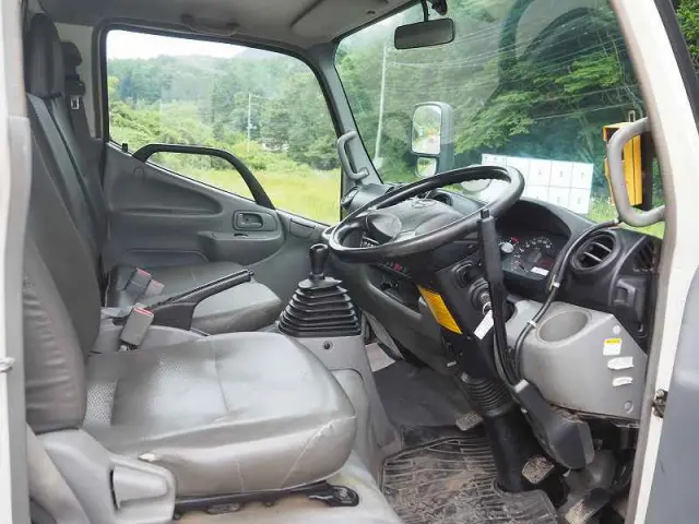 日野 デュトロ TKG-XZU620T(2WD)の写真46