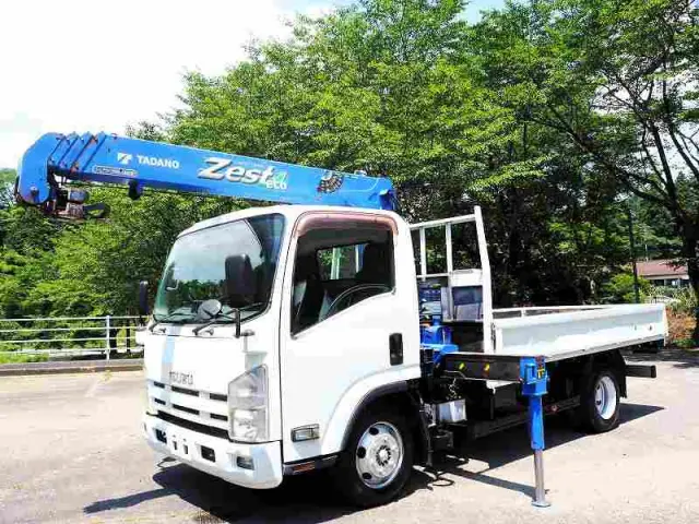 いすゞ エルフ TKG-NPR85AR(2WD)の写真1