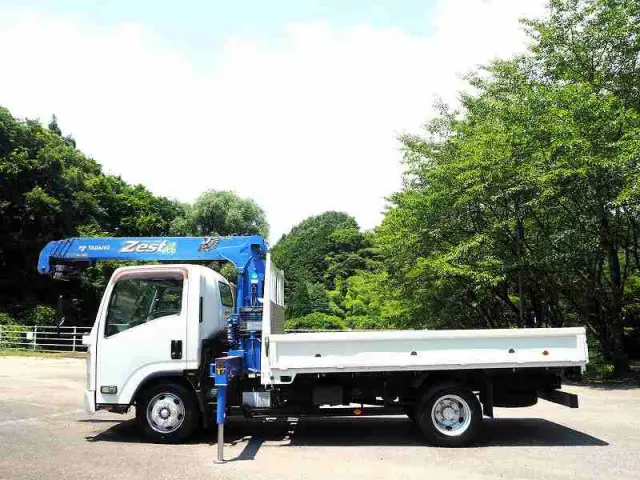 いすゞ エルフ TKG-NPR85AR(2WD)の写真2