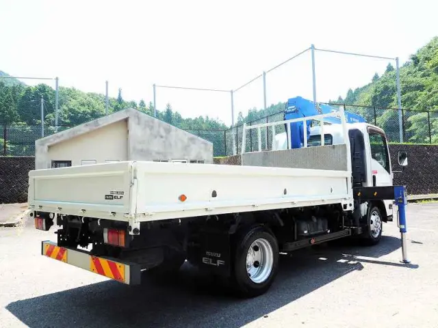 いすゞ エルフ TKG-NPR85AR(2WD)の写真5