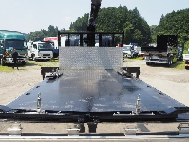 いすゞ エルフ TKG-NPR85AR(2WD)の写真16