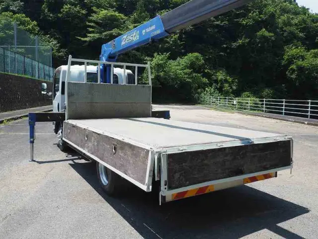 いすゞ エルフ TKG-NPR85AR(2WD)の写真22