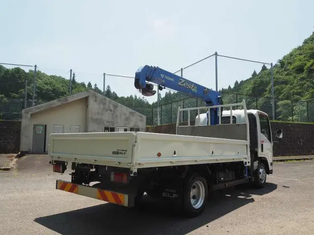 いすゞ エルフ TKG-NPR85AR(2WD)の写真29