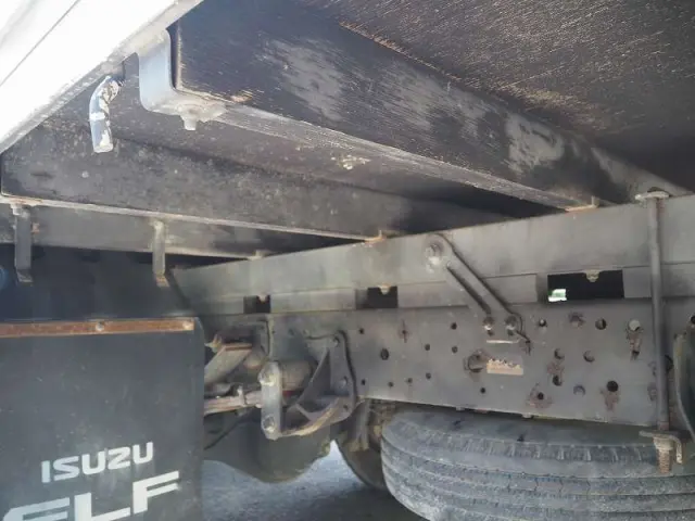 いすゞ エルフ TKG-NPR85AR(2WD)の写真38