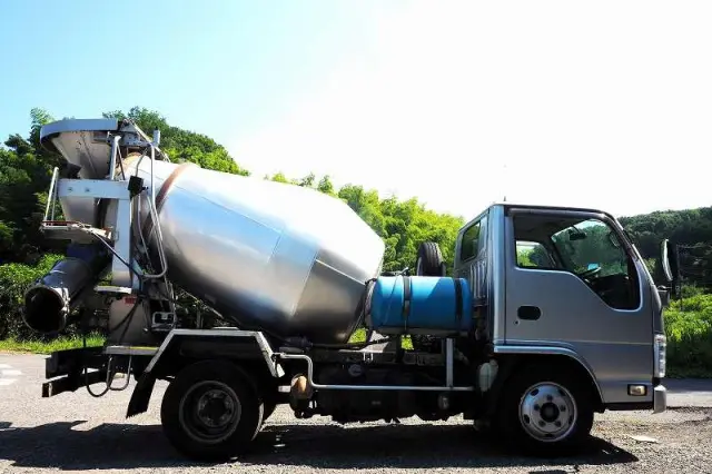 いすゞ エルフ BKG-NKR85N(2WD)の写真6