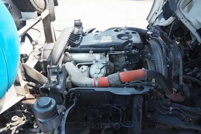 いすゞ エルフ BKG-NKR85N(2WD)の写真42