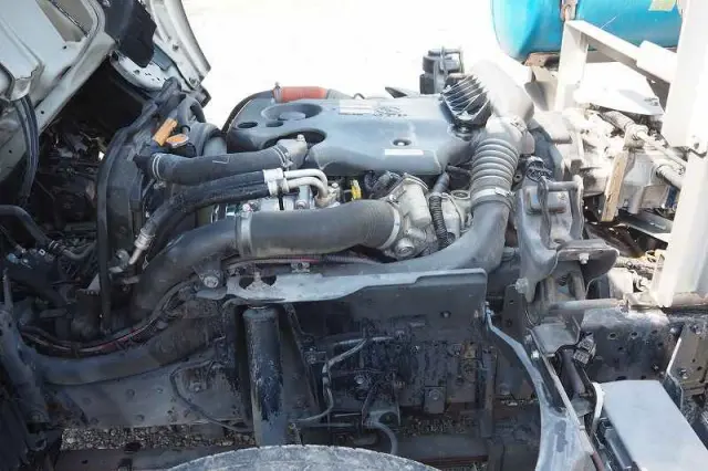 いすゞ エルフ BKG-NKR85N(2WD)の写真43