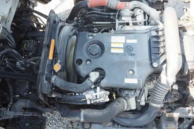 いすゞ エルフ BKG-NKR85N(2WD)の写真44