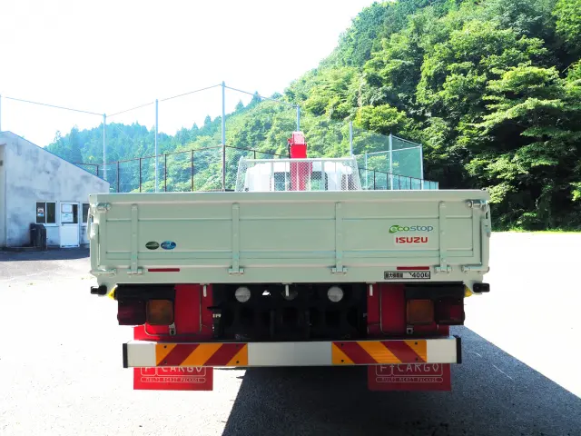 いすゞ フォワード 2RG-FRR90S2(2WD)の写真4