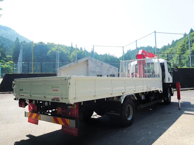いすゞ フォワード 2RG-FRR90S2(2WD)の写真5