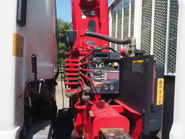 いすゞ フォワード 2RG-FRR90S2(2WD)の写真14