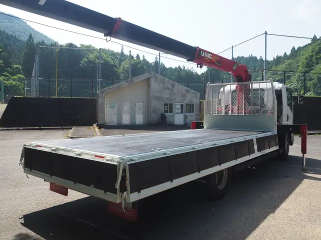 いすゞ フォワード 2RG-FRR90S2(2WD)の写真23