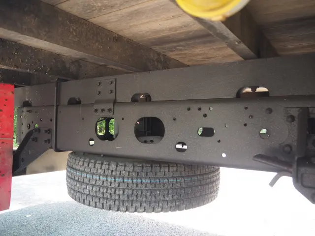 いすゞ フォワード 2RG-FRR90S2(2WD)の写真31