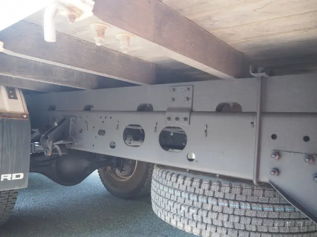 いすゞ フォワード 2RG-FRR90S2(2WD)の写真33