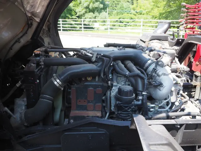 いすゞ フォワード 2RG-FRR90S2(2WD)の写真38