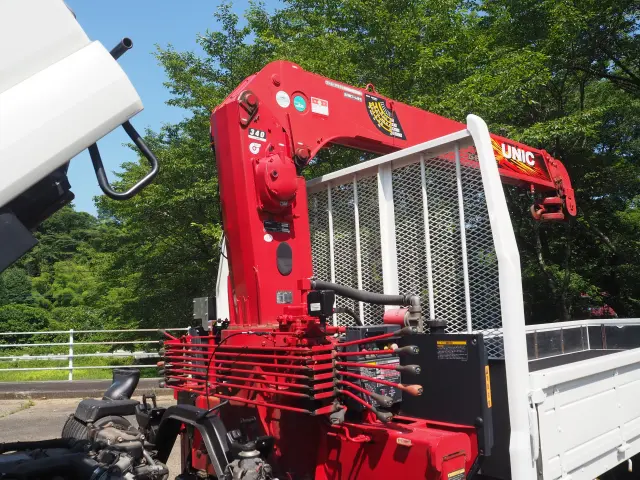 いすゞ フォワード 2RG-FRR90S2(2WD)の写真42