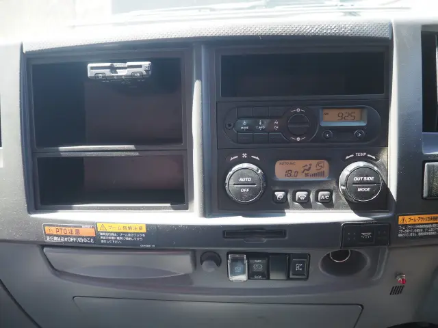 いすゞ フォワード 2RG-FRR90S2(2WD)の写真47