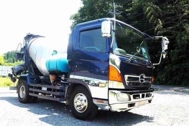 日野 レンジャー ADG-GC7JDWA(2WD)の写真7