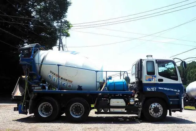 いすゞ ギガ QKG-CXM77AT(6x2)の写真6