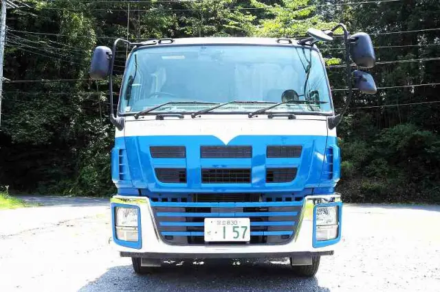 いすゞ ギガ QKG-CXM77AT(6x2)の写真8