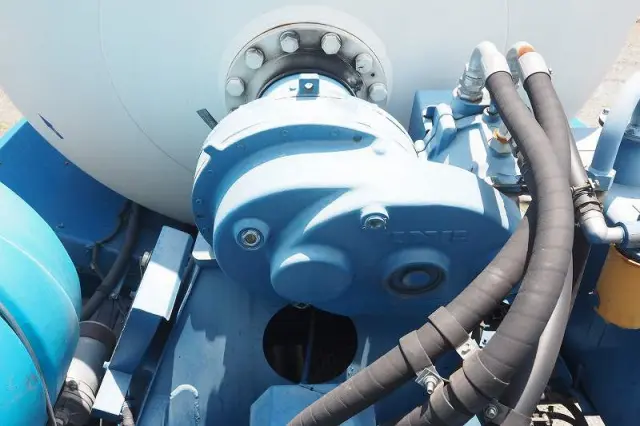 いすゞ ギガ QKG-CXM77AT(6x2)の写真11