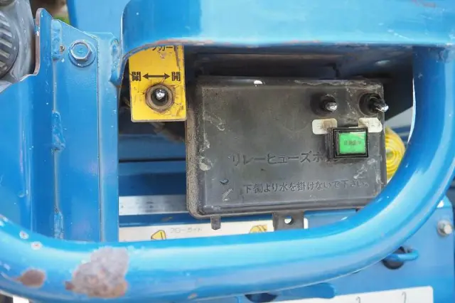 いすゞ ギガ QKG-CXM77AT(6x2)の写真15