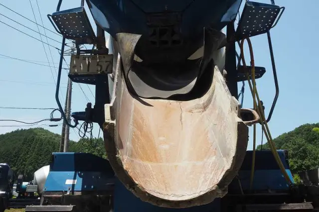 いすゞ ギガ QKG-CXM77AT(6x2)の写真17