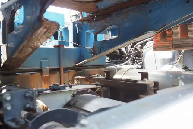 いすゞ ギガ QKG-CXM77AT(6x2)の写真30