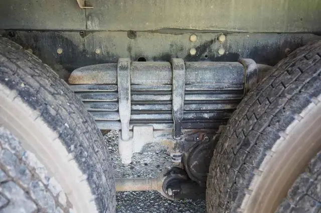 いすゞ ギガ QKG-CXM77AT(6x2)の写真33