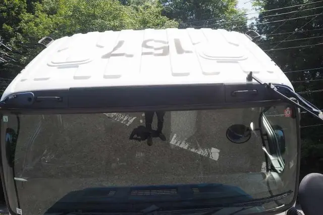 いすゞ ギガ QKG-CXM77AT(6x2)の写真40