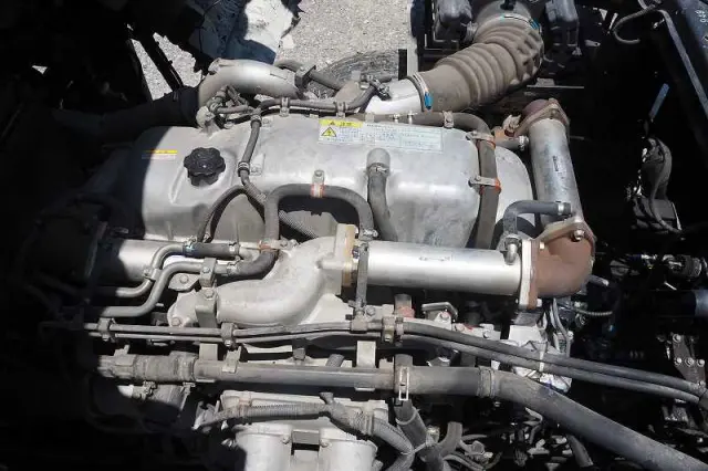 いすゞ ギガ QKG-CXM77AT(6x2)の写真43