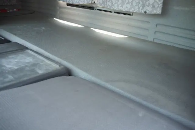 いすゞ ギガ QKG-CXM77AT(6x2)の写真47