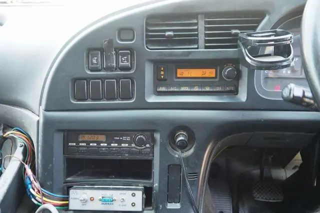 いすゞ ギガ QKG-CXM77AT(6x2)の写真49