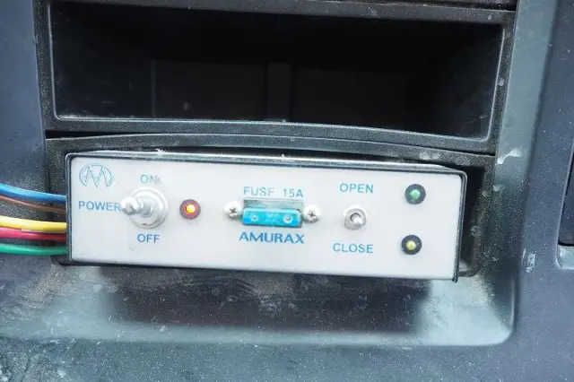 いすゞ ギガ QKG-CXM77AT(6x2)の写真50