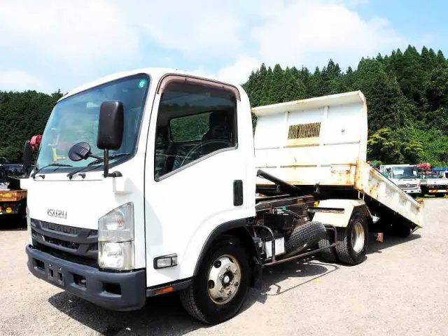 いすゞ エルフ TKG-NPR85YN(2WD)の写真1