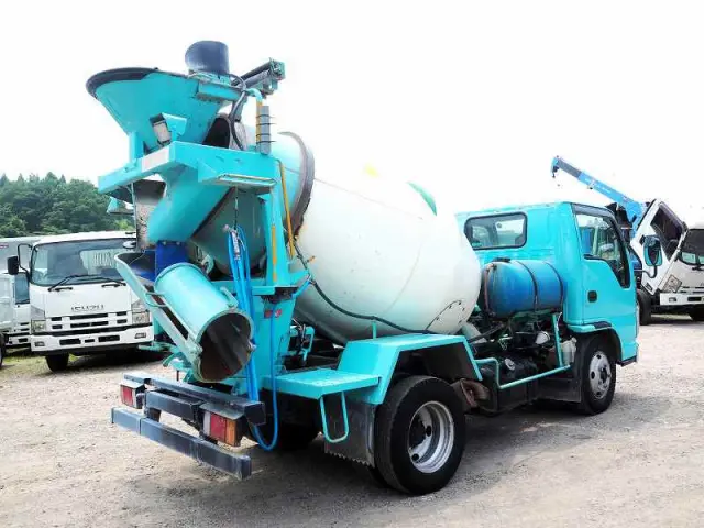 いすゞ エルフ BDG-NKR85N改(2WD)の写真5