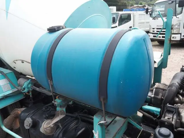 いすゞ エルフ BDG-NKR85N改(2WD)の写真12