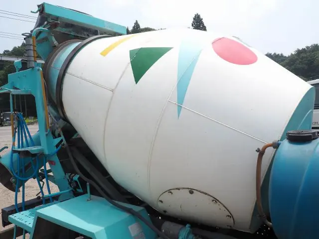 いすゞ エルフ BDG-NKR85N改(2WD)の写真20