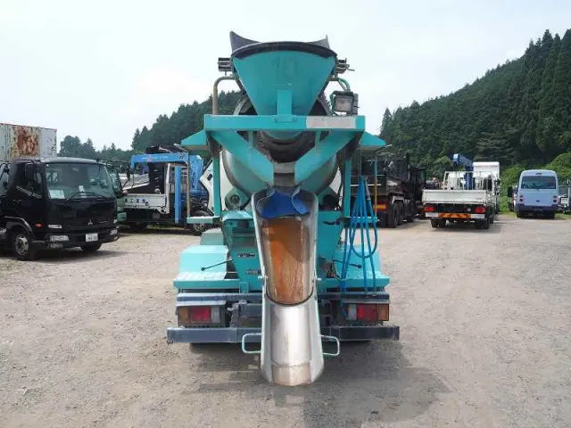 いすゞ エルフ BDG-NKR85N改(2WD)の写真25