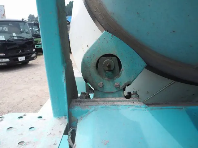 いすゞ エルフ BDG-NKR85N改(2WD)の写真31