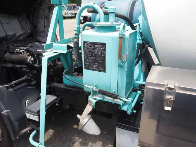 いすゞ エルフ BDG-NKR85N改(2WD)の写真39