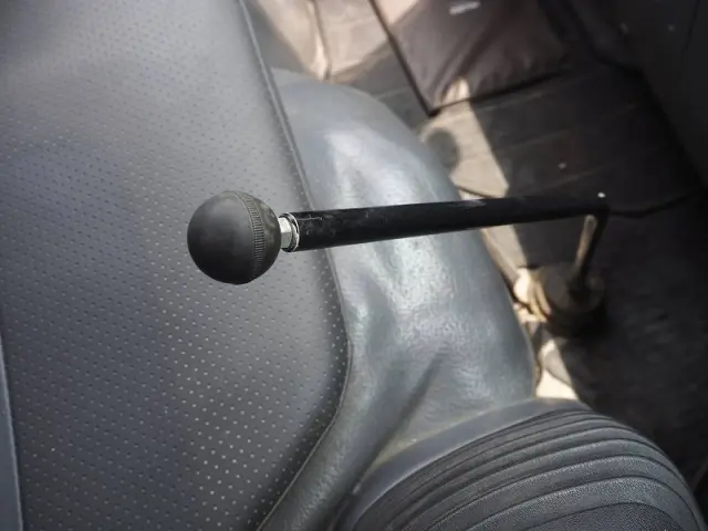 いすゞ エルフ BDG-NKR85N改(2WD)の写真49